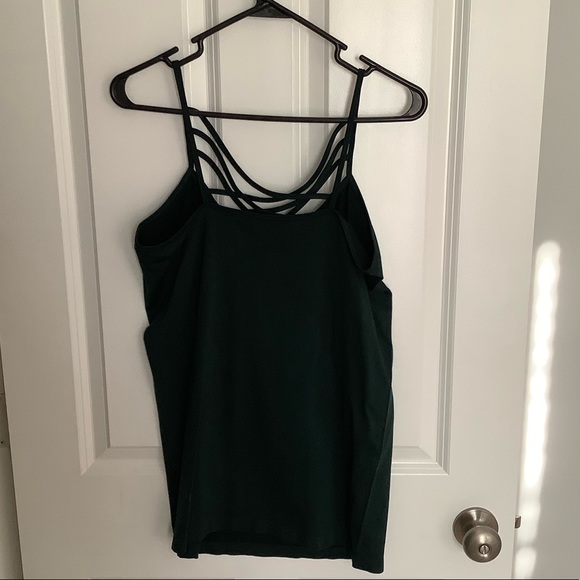 2X/3X Zenana Criss-Cross Tank - Picture 4 of 4